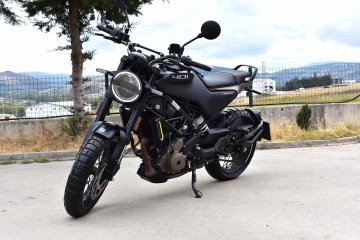 Samsun Park'dan 2024  Husqvarna Svartpilen 401 